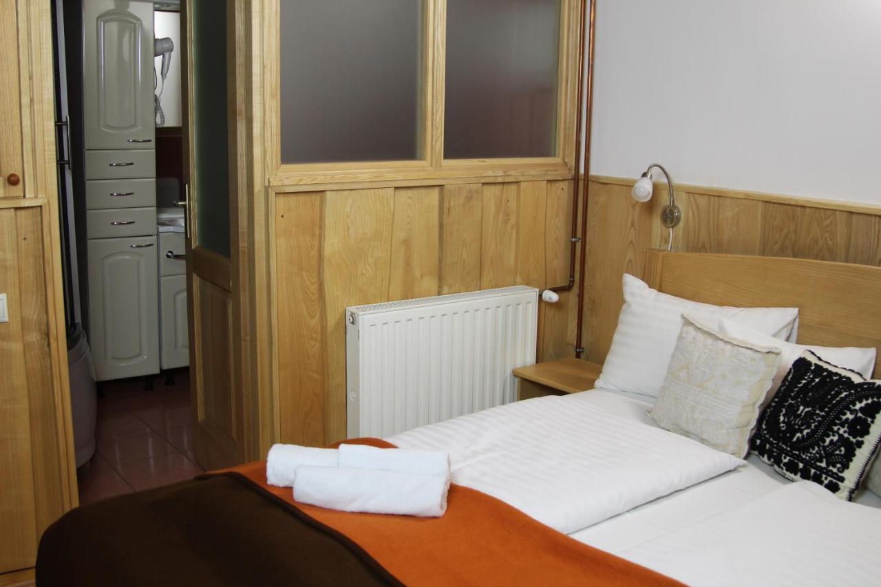 Tiszafa Vendeghaz Szentgal Otel Dış mekan fotoğraf